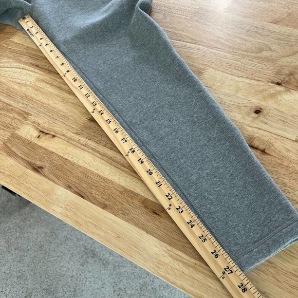 lululemon fleece lined Gray Leggings 12 winter - Picture 10 of 11